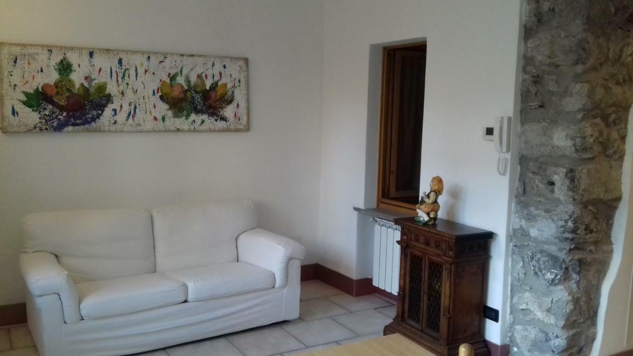 La Casa Delle Fate Villa Solto Collina Dış mekan fotoğraf