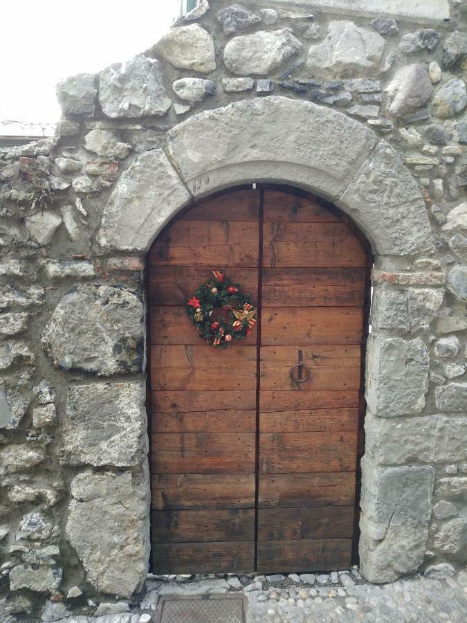 La Casa Delle Fate Villa Solto Collina Dış mekan fotoğraf